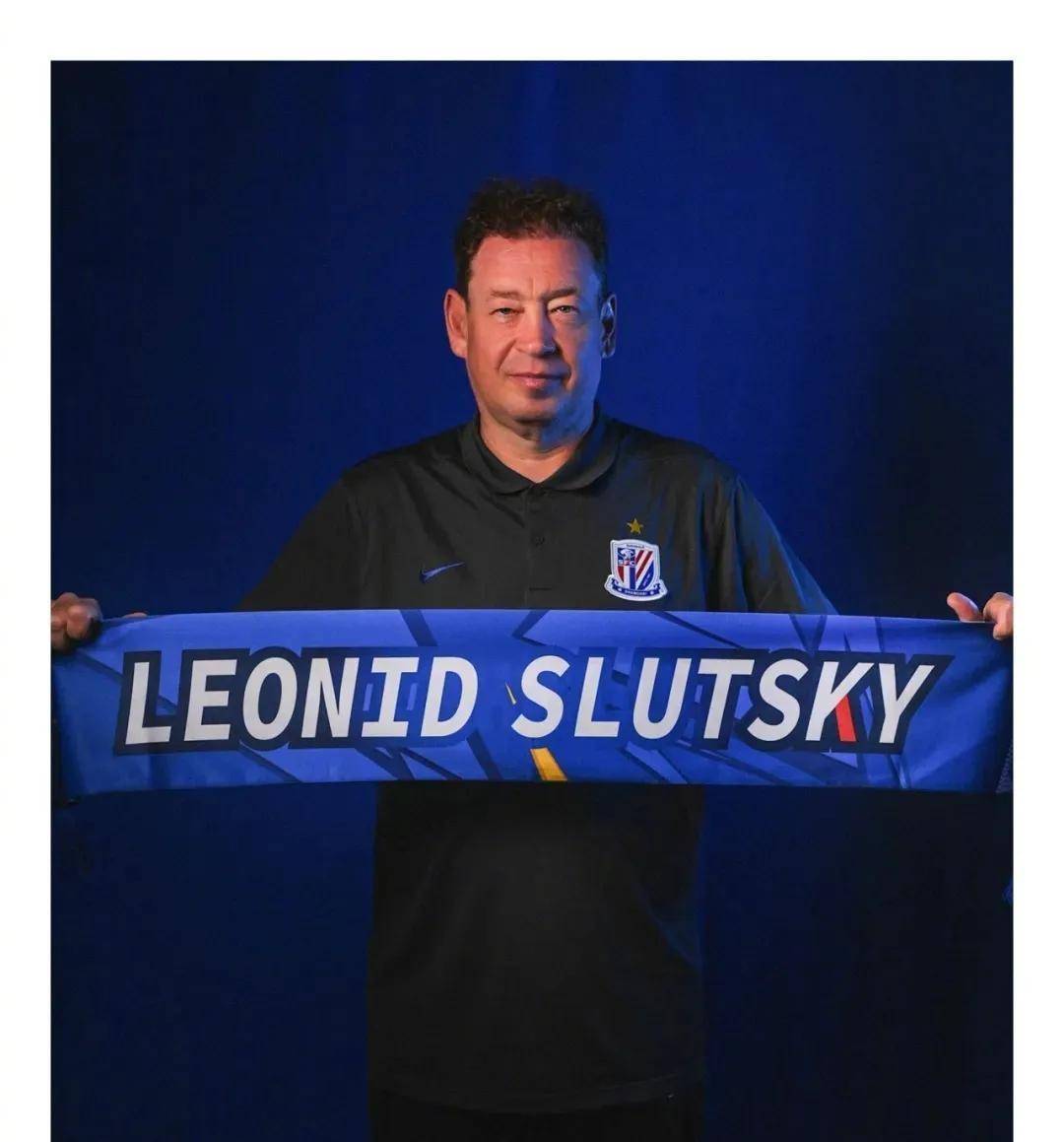 关于转会期上海申花调整名单以备欧冠；主帅复盘环节打磨；压力陡增；更衣室氛围转暖的信息-爱游戏平台