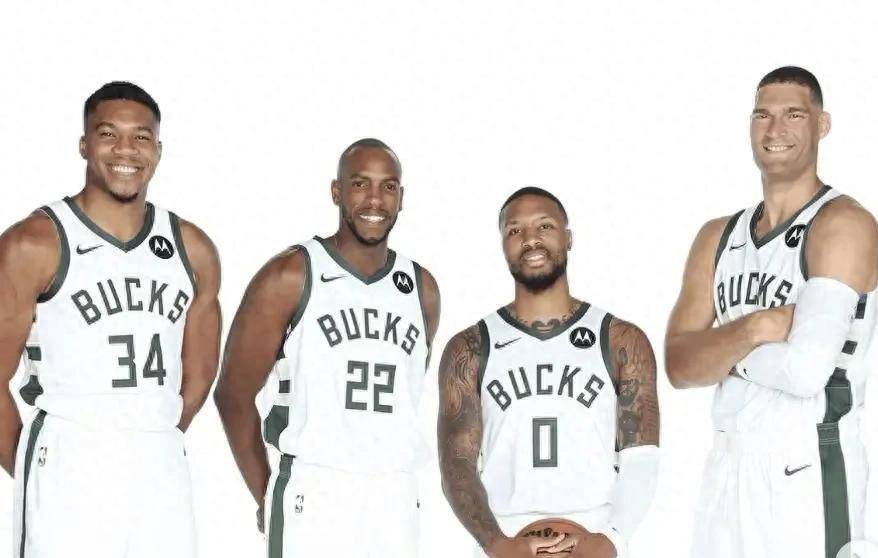 密尔沃基雄鹿的粉丝-爱游戏平台