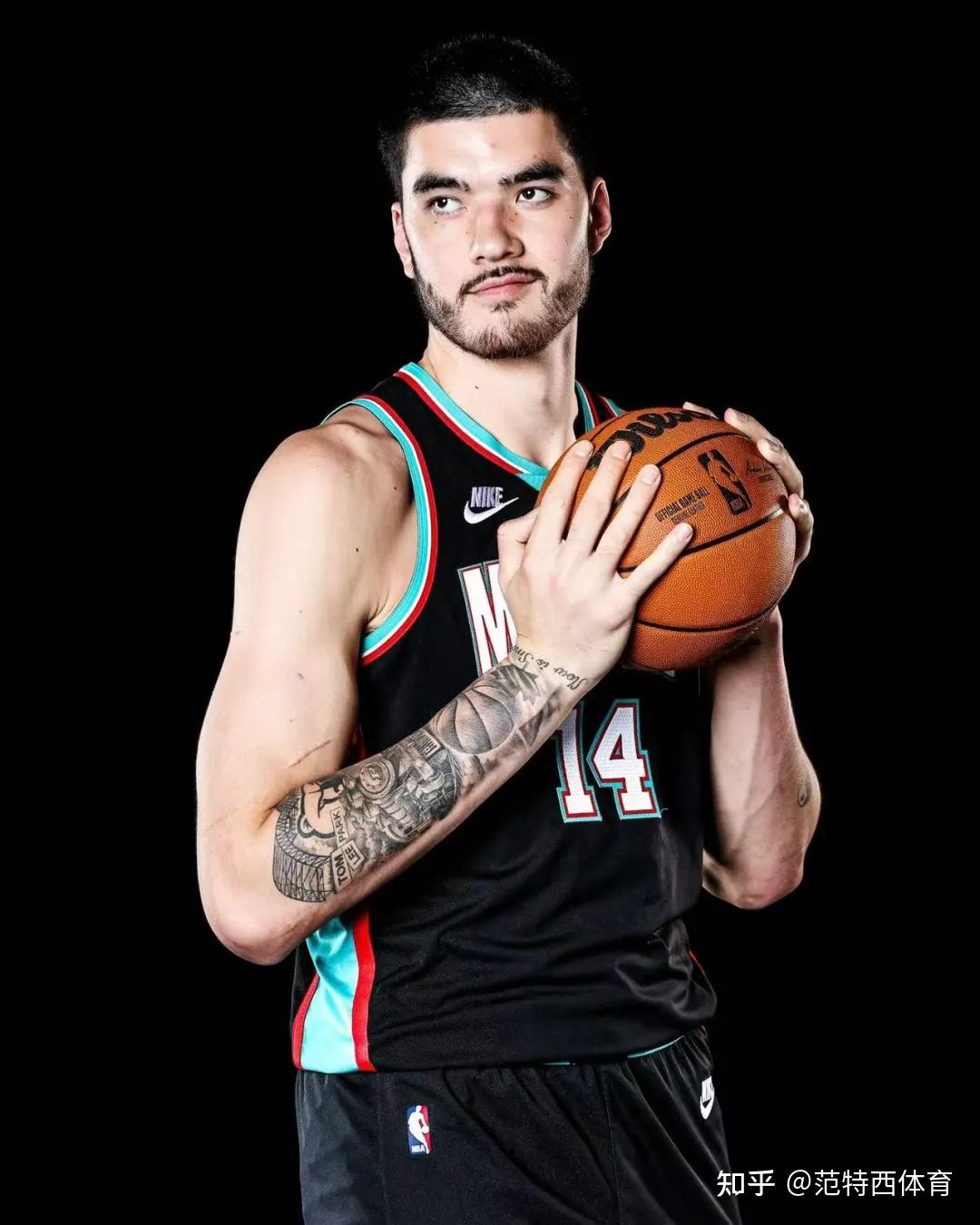 关于孟菲斯灰熊发布备战花絮，今晚战术微调，NBA季后赛任务艰巨，球探报告显示潜力的信息-爱游戏